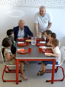 1er repas au restaurant scolaire communautaire de Néfiach